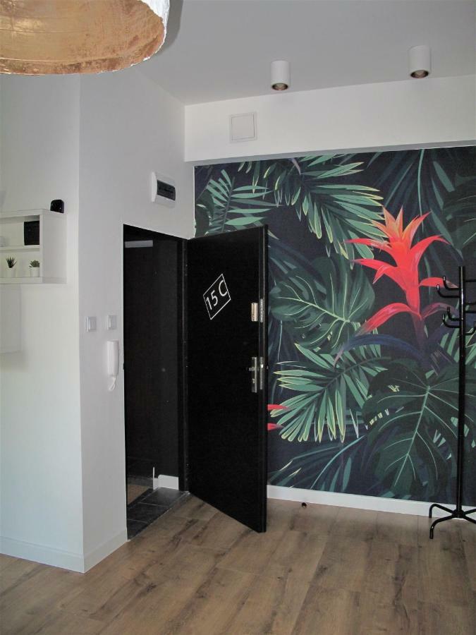 Apartament By The Way Wroclaw Exterior photo