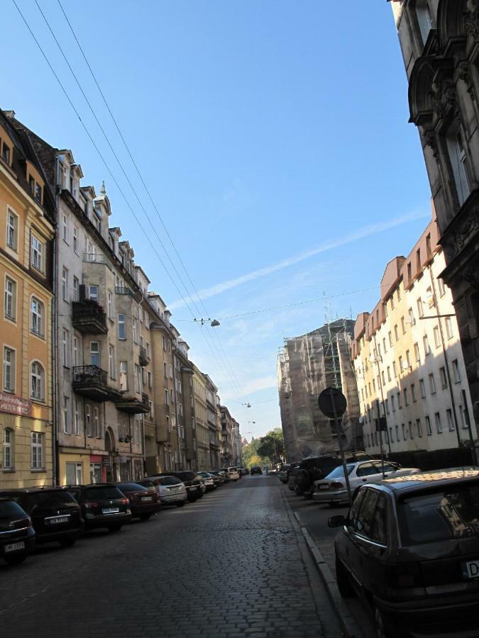 Apartament By The Way Wroclaw Exterior photo